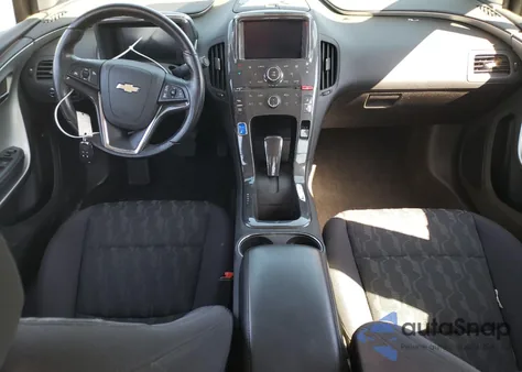 2014 Chevrolet Volt из США, поврежденный, VIN 1G1RE6E46EU116397